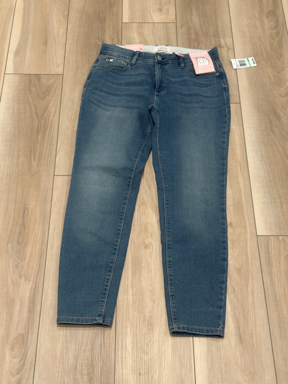 Curve Appeal Women's Stretch Skinny Jeans Size 8 NEW in Medium Blue NWT $68 MSRP